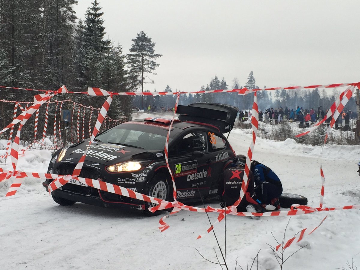 Rally de Suecia 2017 - Página 2 35751_c4xoezkwyaecpjv
