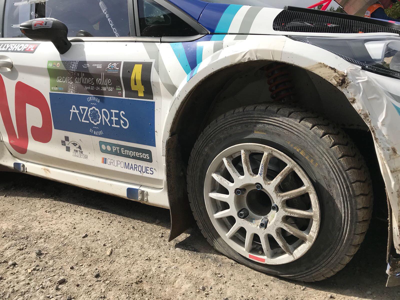 Rally Azores 2018 ERC - Página 2 43332_29404482_2072311436131606_555830137_o